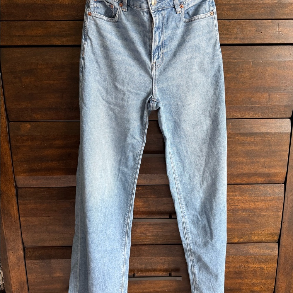 American Eagle Outfitters Light Blue Straight Leg Jeans